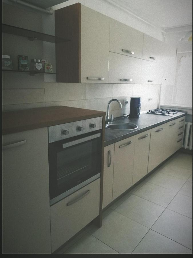 Midsummer Boulevard Apartment Алба Юлия Екстериор снимка