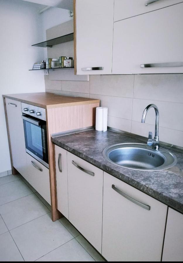Midsummer Boulevard Apartment Алба Юлия Екстериор снимка